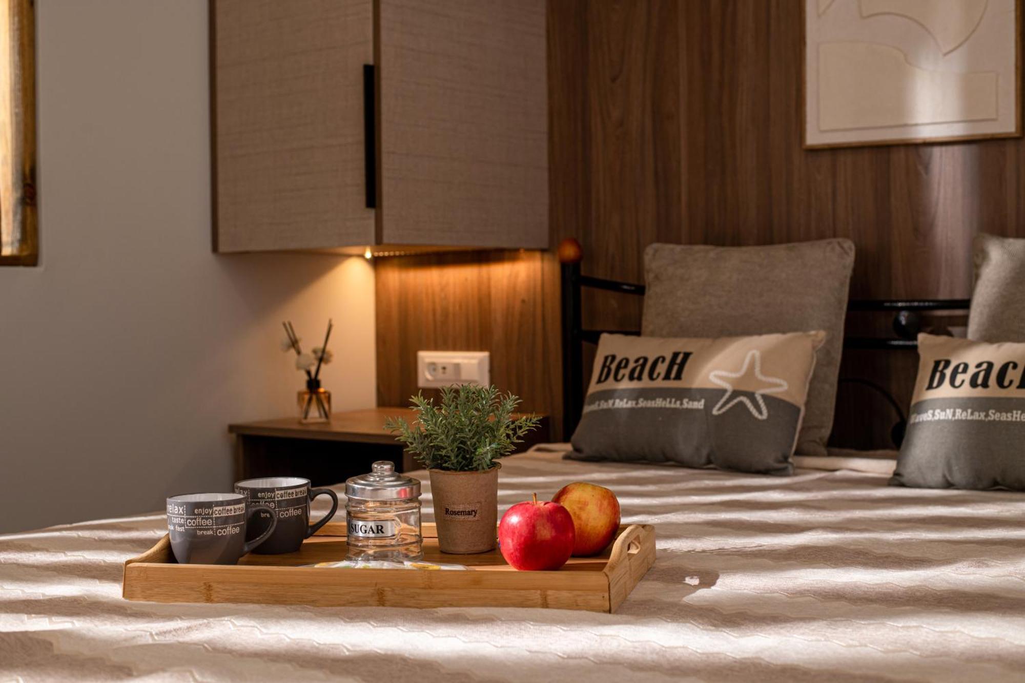 Natasha'S Studio Apartment Stalís Ngoại thất bức ảnh